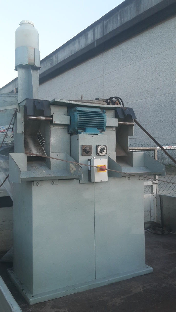 smerigliatrice-ginev-s82-1
